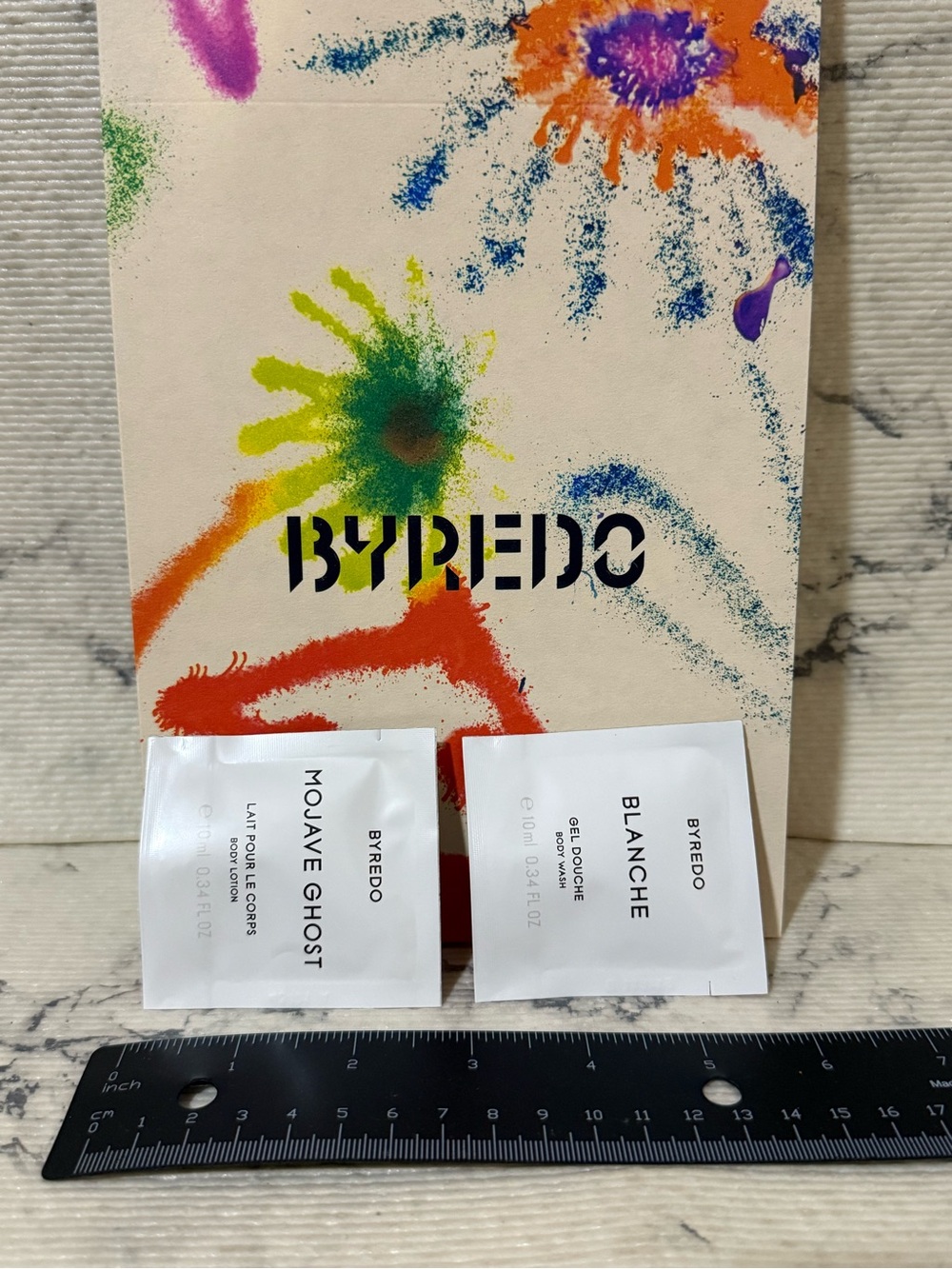 Byredo Sample Set w/ Colorful Gift Bag: Mojave Ghost Body Lotion & Blanche Wash - Picture 9 of 9